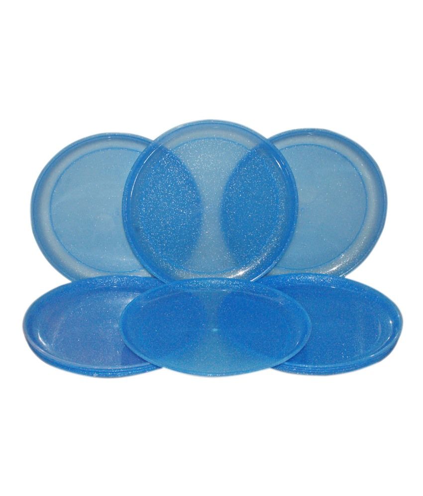 blue plastic dinner plates