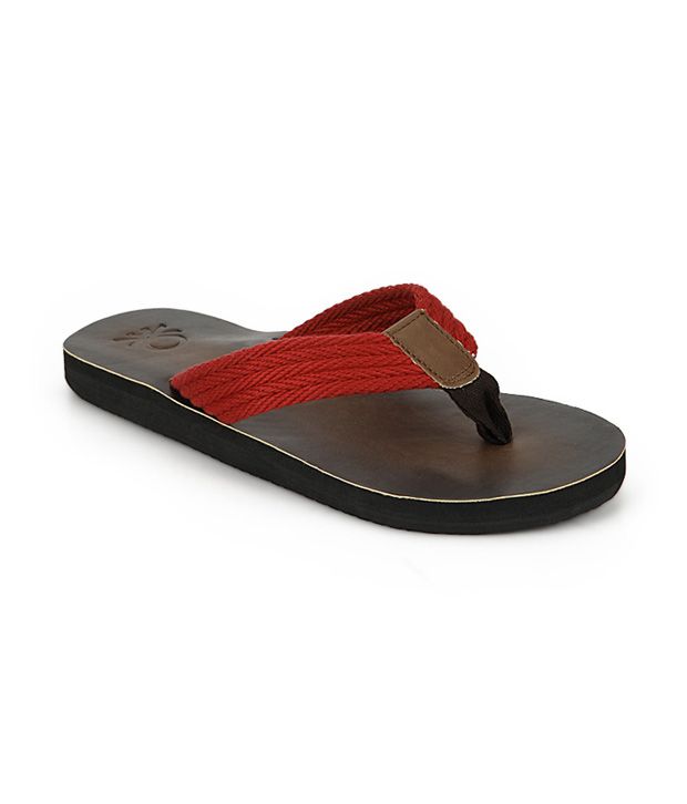 Ucb Red V-strap Daily Wear Slippers For 
