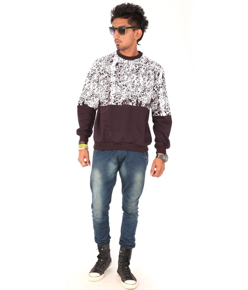 brown sweatshirt men outfit