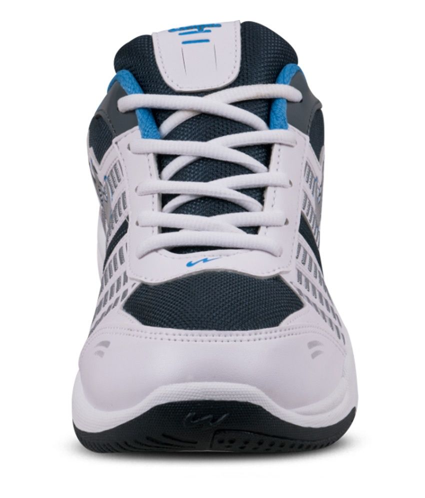 campus low top lace up running shoes