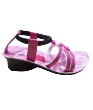 nexo chappals online