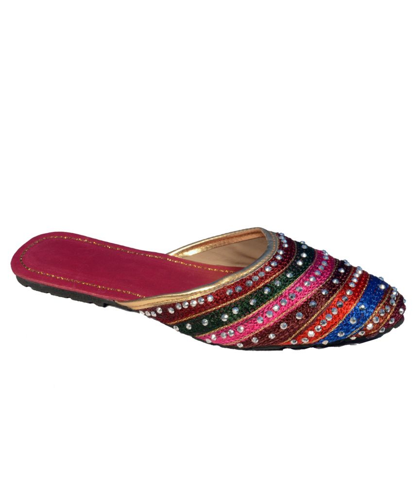 Footwear Multicolour Flat Daily Wear Ethnic Jutti Price in India- Buy ...