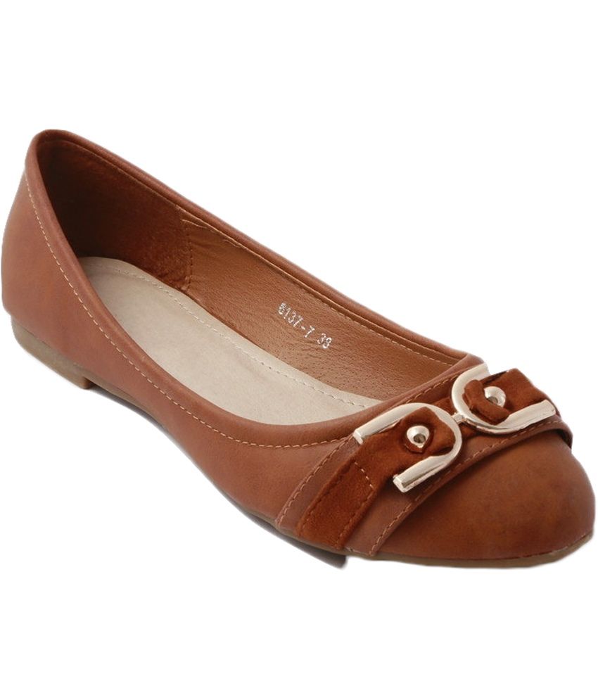 Footash Tan Flat Comfortable Ballies Price in India- Buy Footash Tan ...