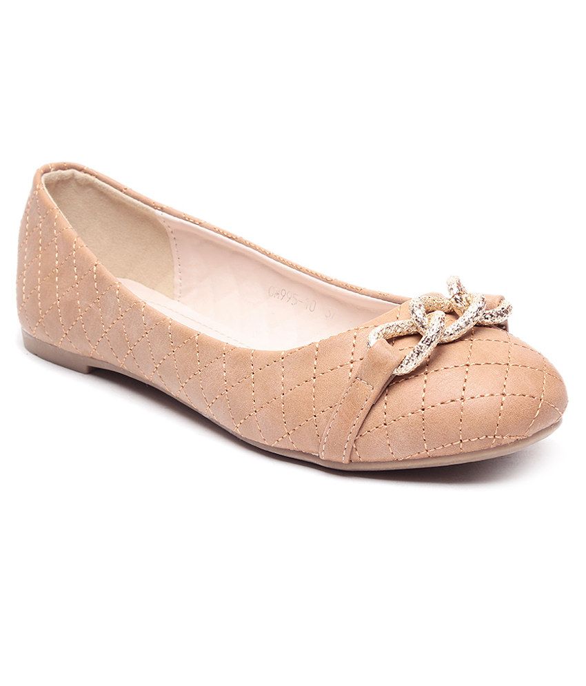 Urbane Tan Ballerinas Price in India- Buy Urbane Tan Ballerinas Online ...