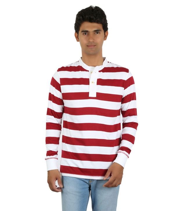 red shirt white line