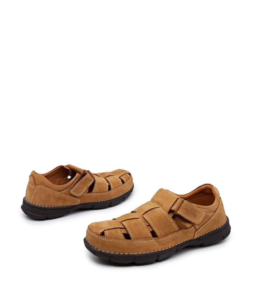 dexter sandals