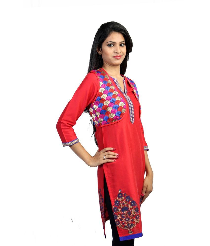 red festive kurti