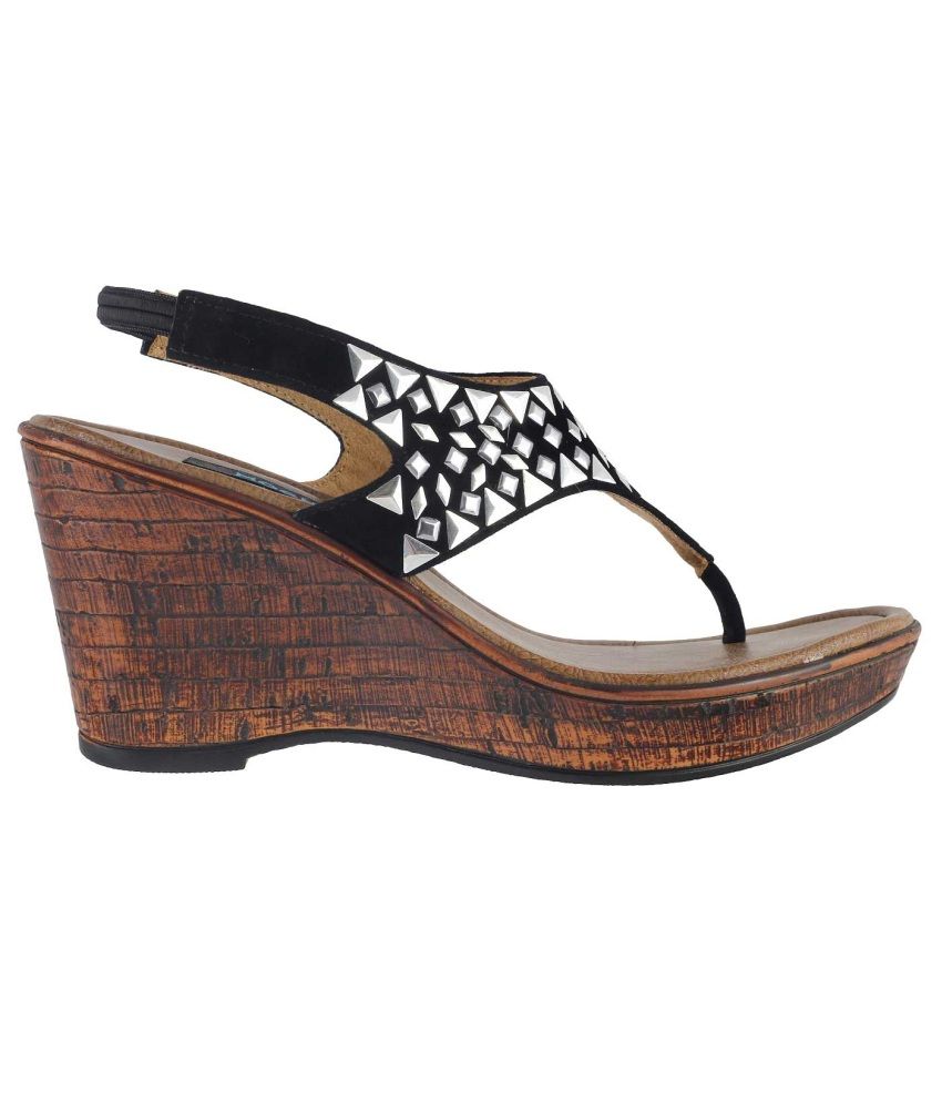 mochi black sandals