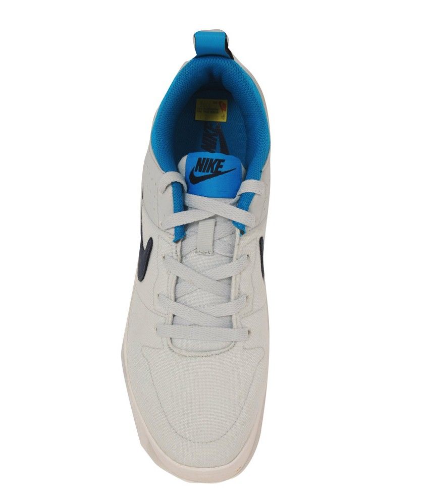 nike white sneakers india