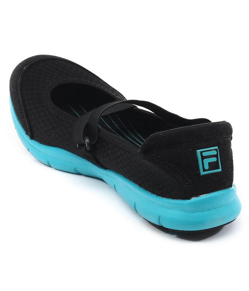 fila foot shaped shoes