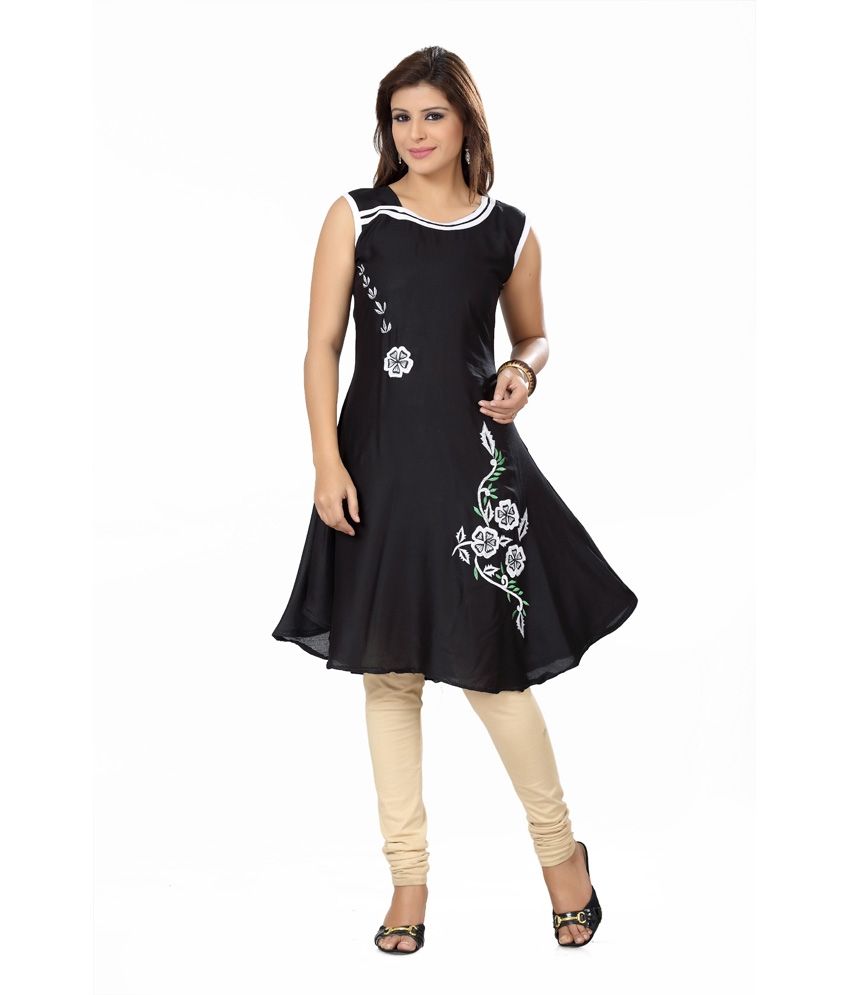 black round kurti design