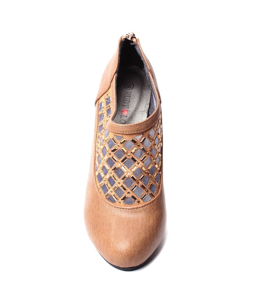 ruby platform ankle boots