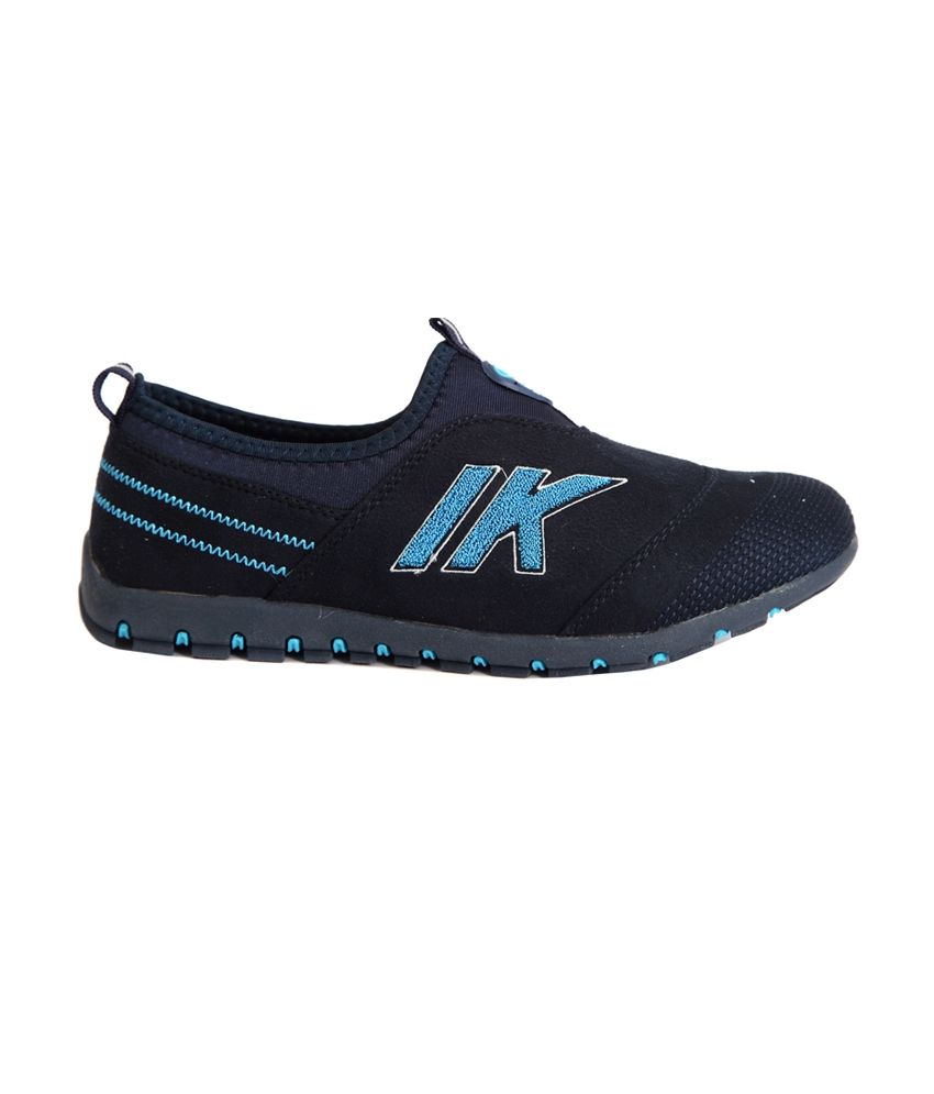 comfortable flat mules