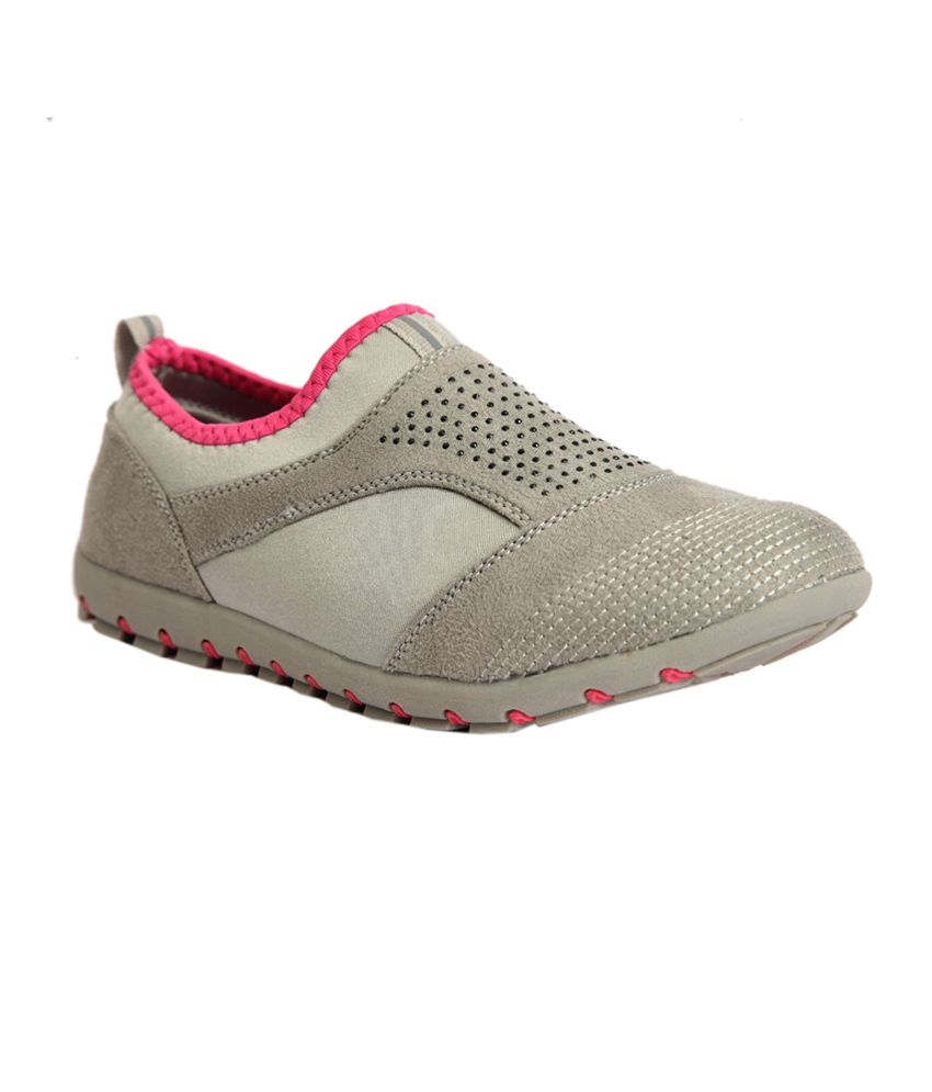 comfortable flat mules