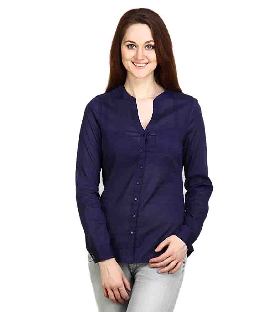 navy blue collar shirt