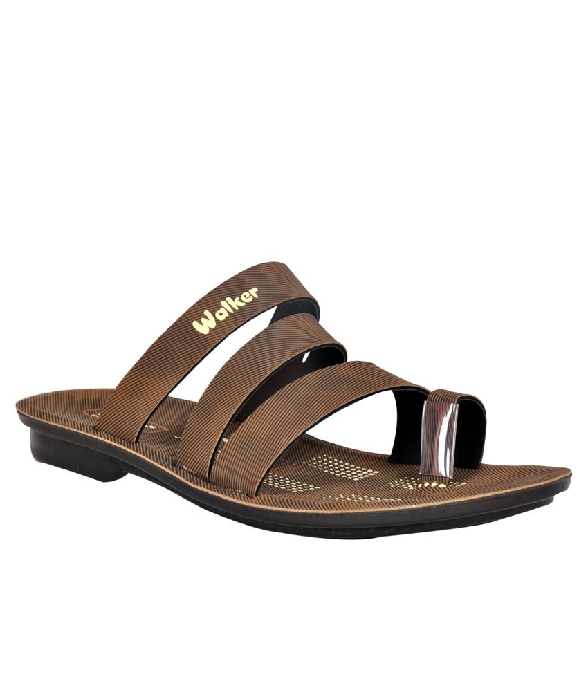 walker chappal price