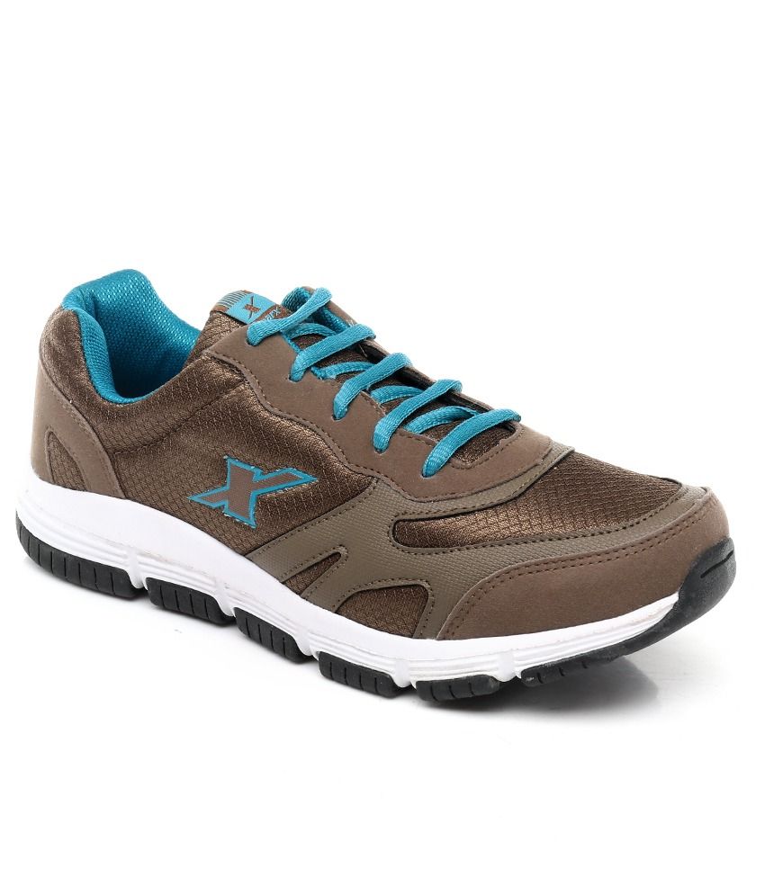 sparx sports shoes under 700