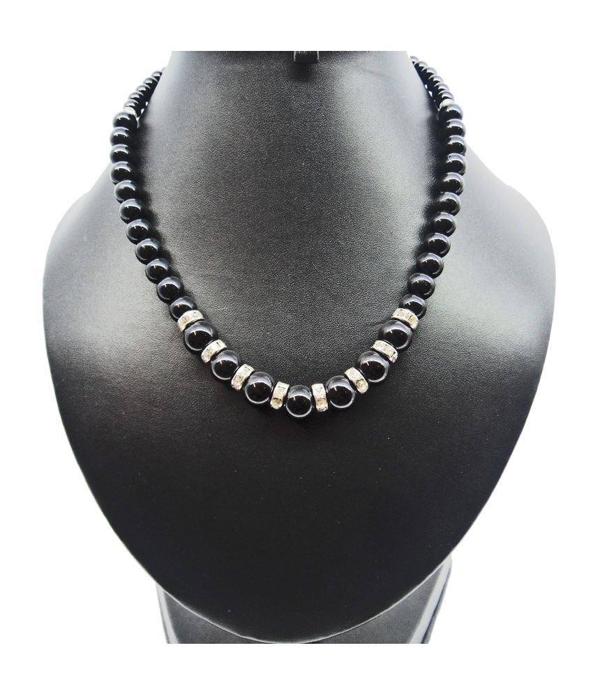 black glass beads necklace