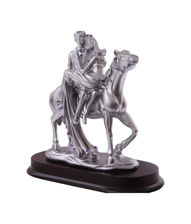 Oyedeal Horse Riding Bride And Groom Showpiece Figurine Polyresin
