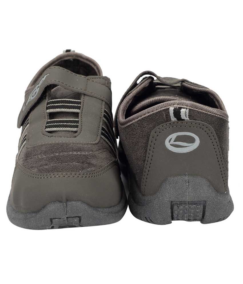 lancer walking shoes for ladies