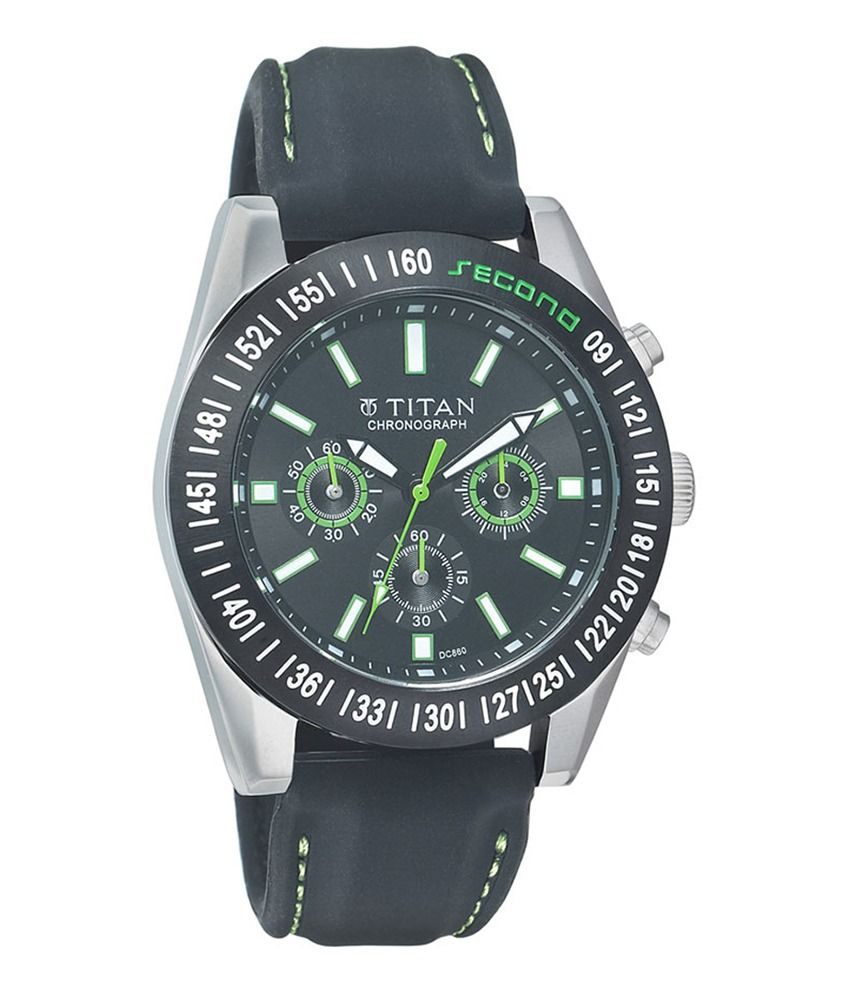 titan sports watch