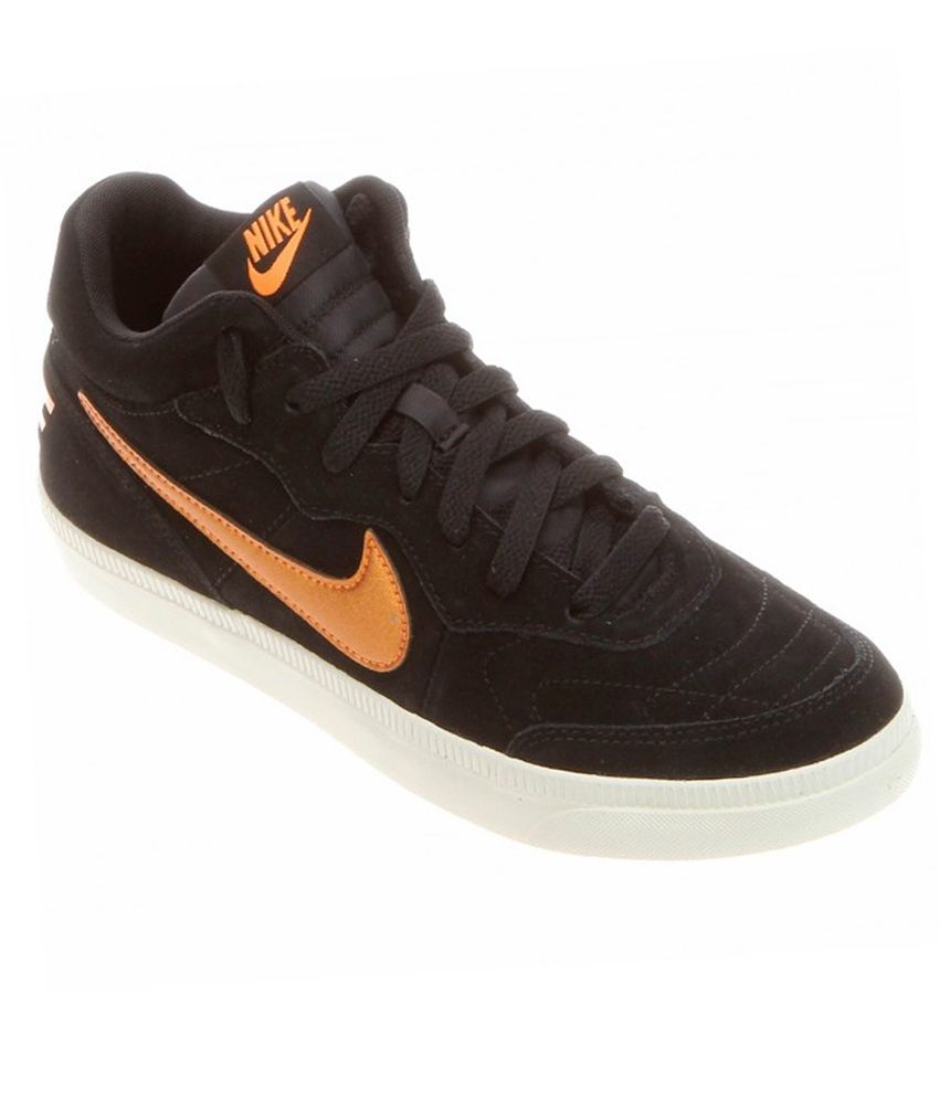 nike tiempo trainers