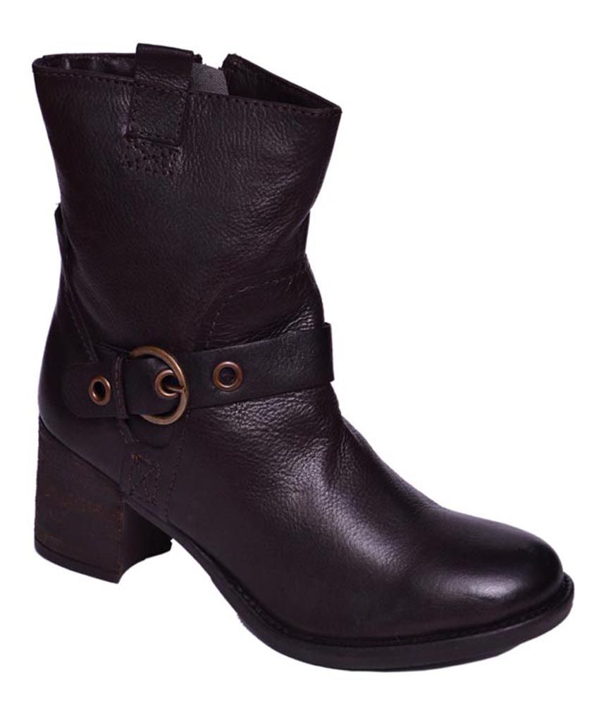 ladies boots price