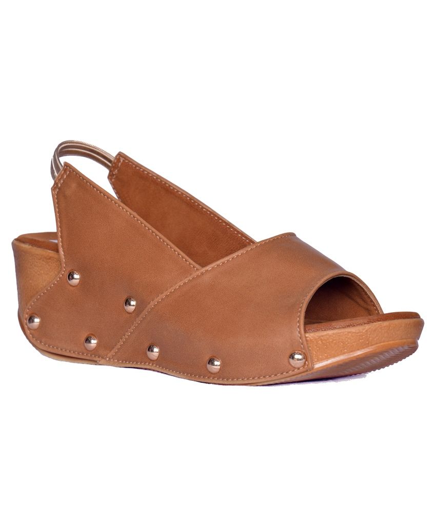 tan slip on wedges