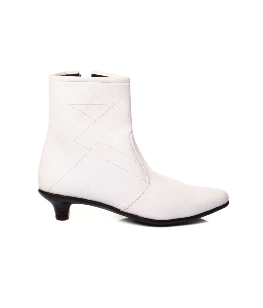 snapdeal boots for womens