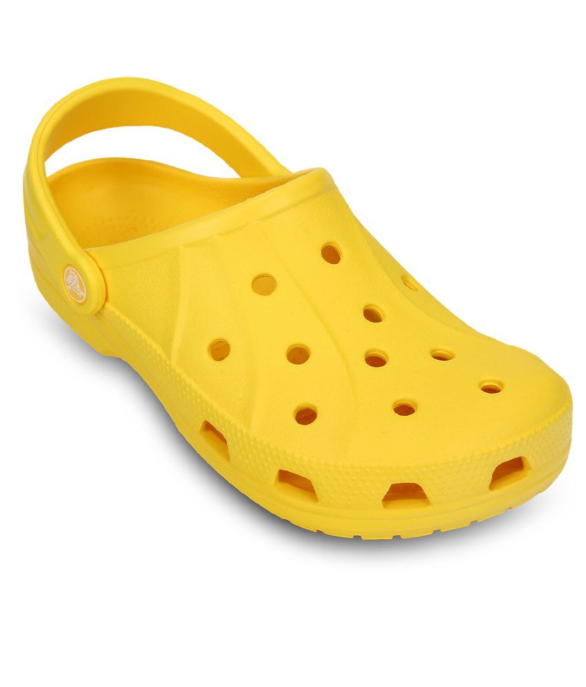 Crocs Yellow Floater Sandal Roomy Fit Price in India- Buy Crocs Yellow ...