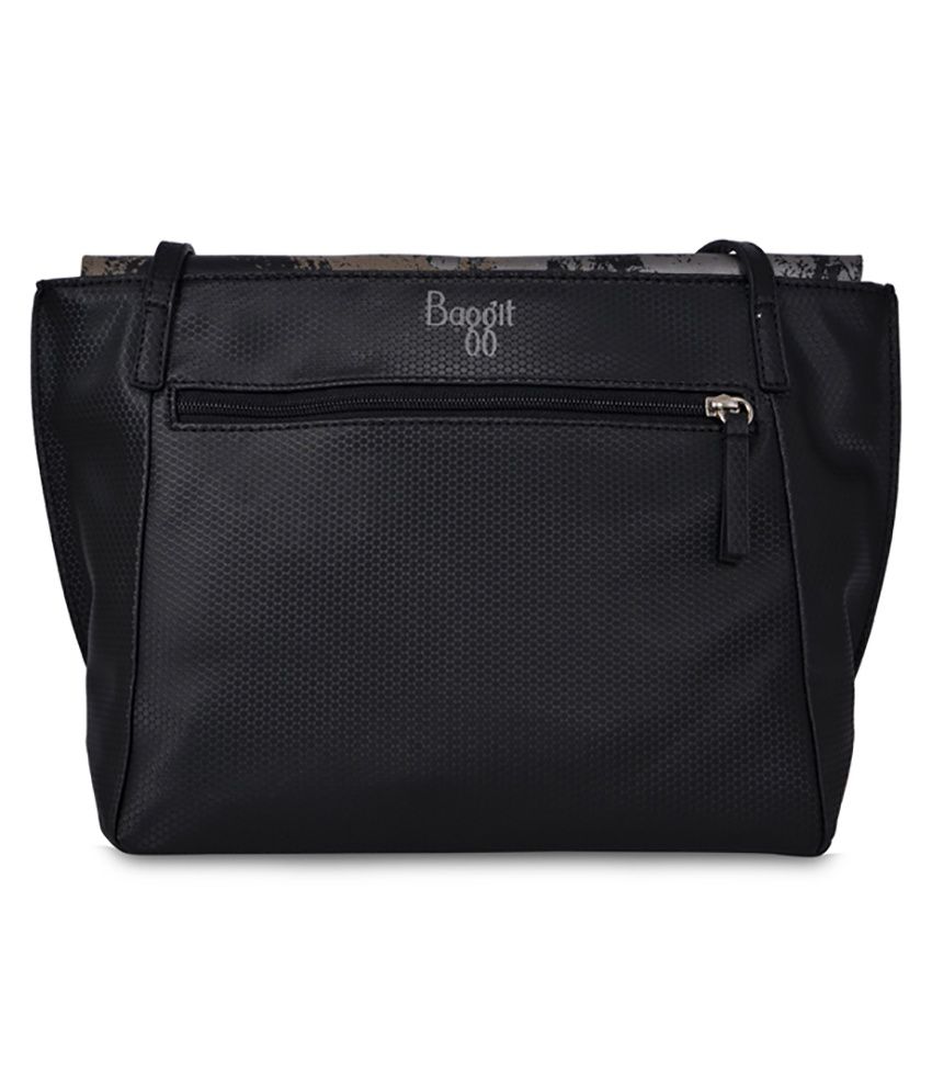 Baggit Black Sling Bag - Buy Baggit Black Sling Bag Online at Best ...