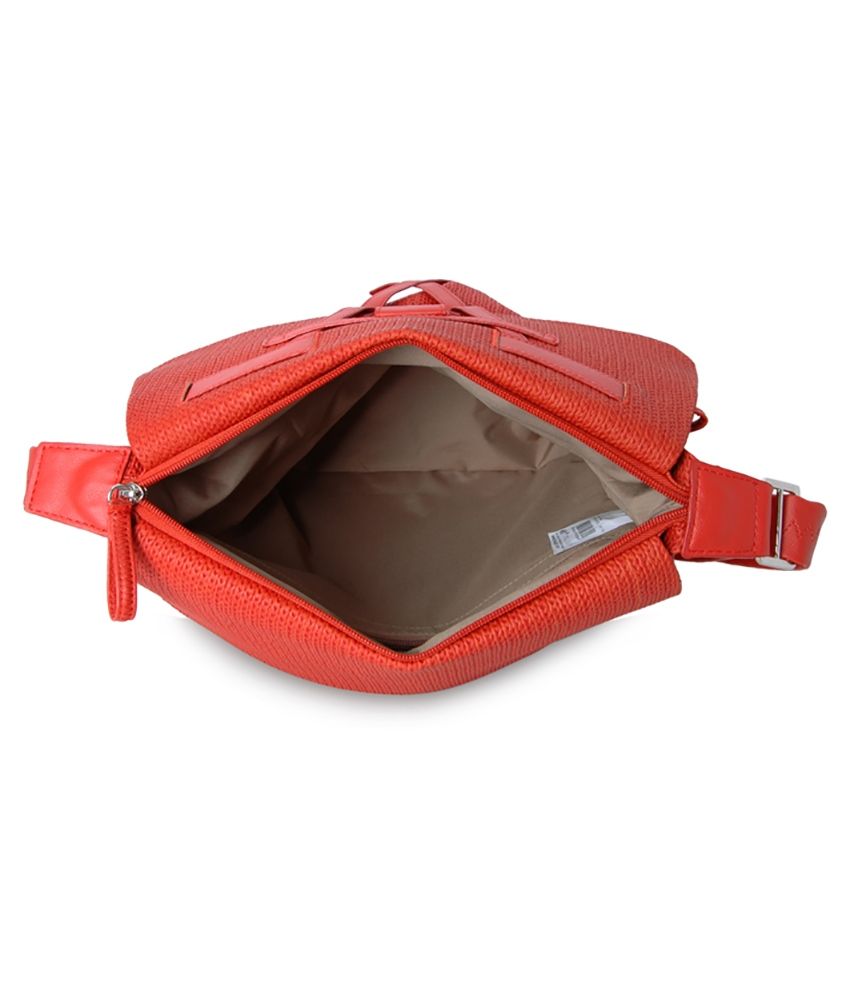 baggit mobile sling bag