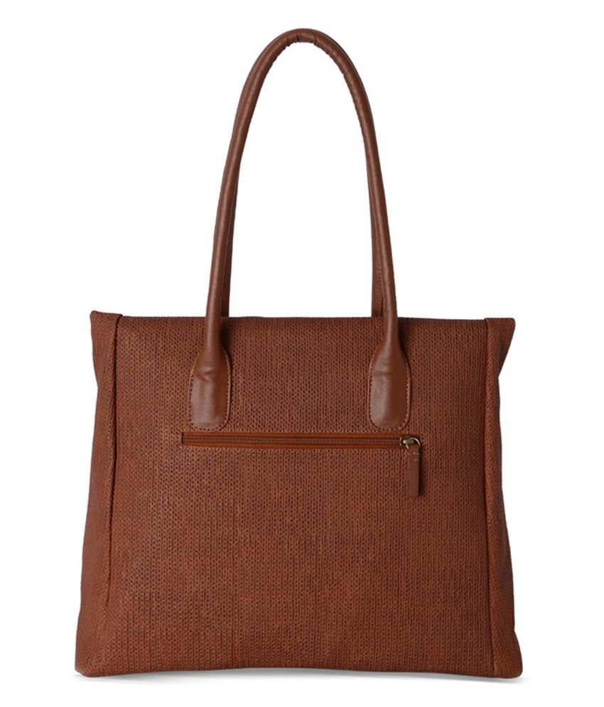 womens tan shoulder bags