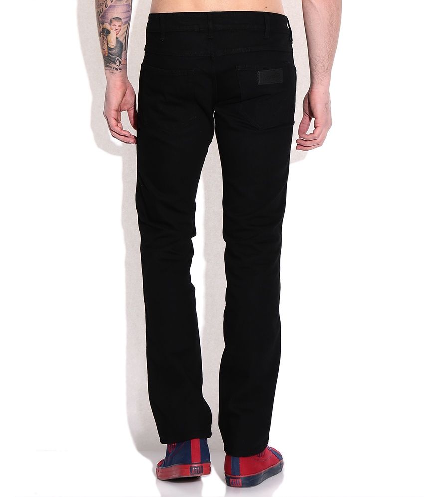 wrangler regular straight jeans