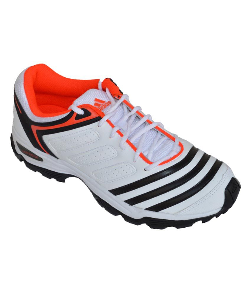 Adidas White 22 YDS Trainer Sports Shoes - Buy Adidas White 22 YDS ...