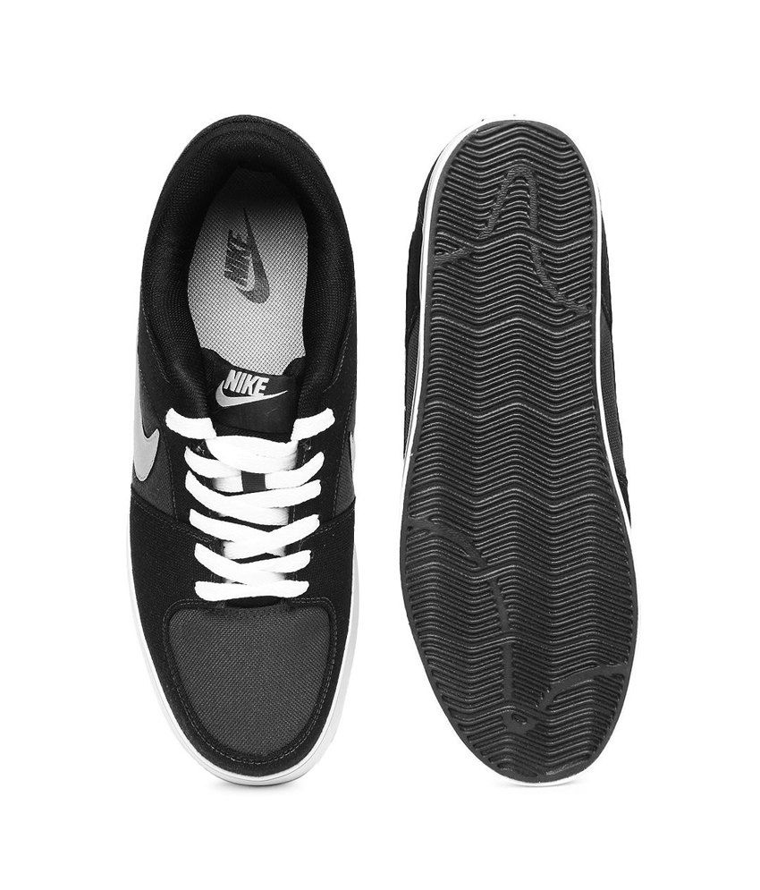 black nike sneakers on sale