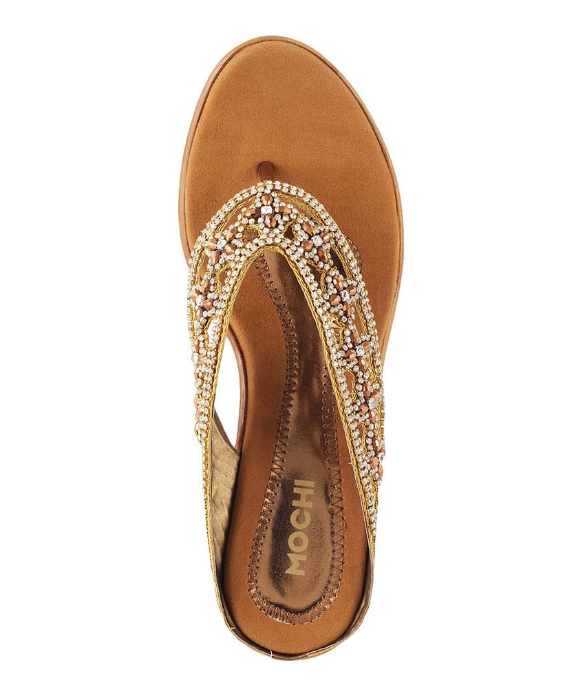 mochi golden wedges heels