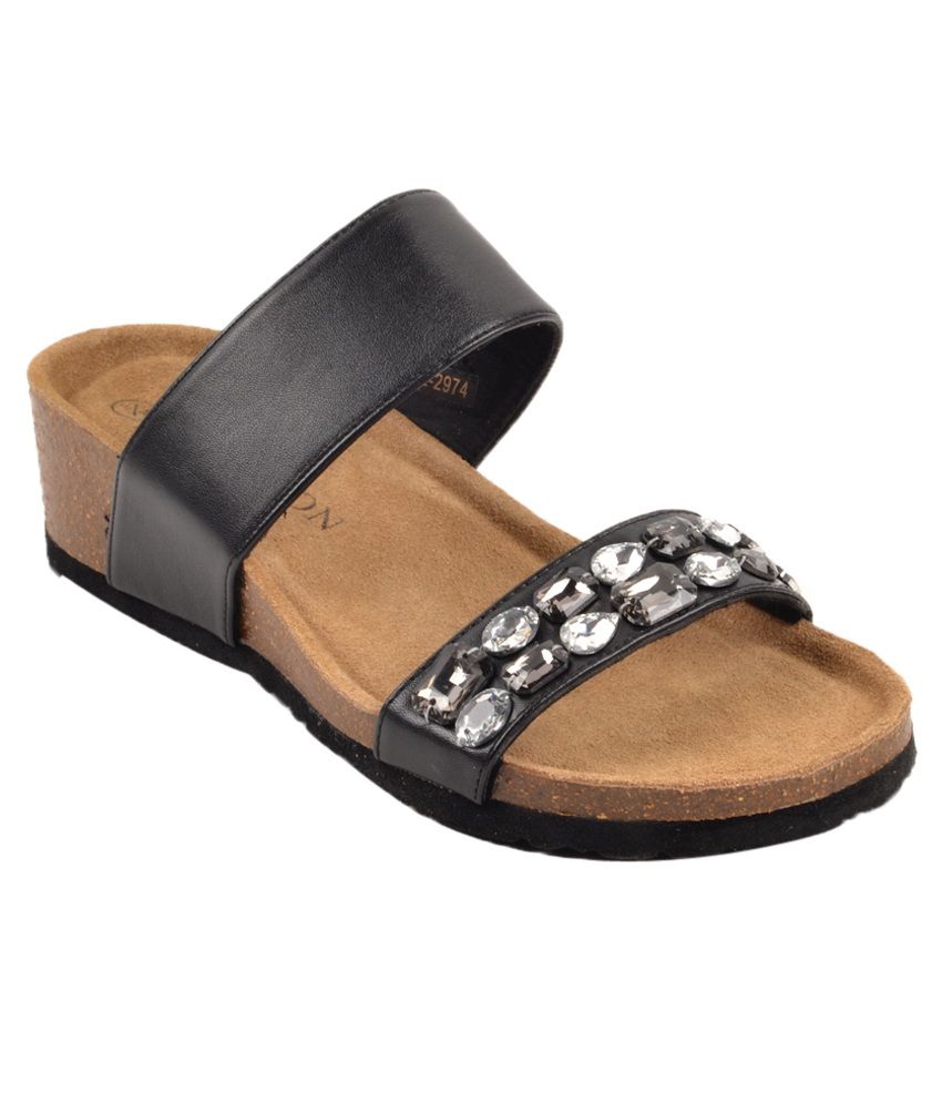 carlton london chappal