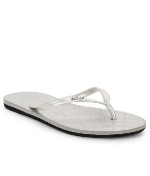 roxy silver flip flops