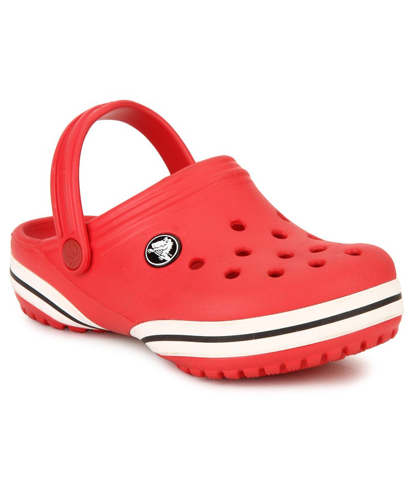 Crocs Red Clogs Shoes Price in India- Buy Crocs Red Clogs Shoes Online ...
