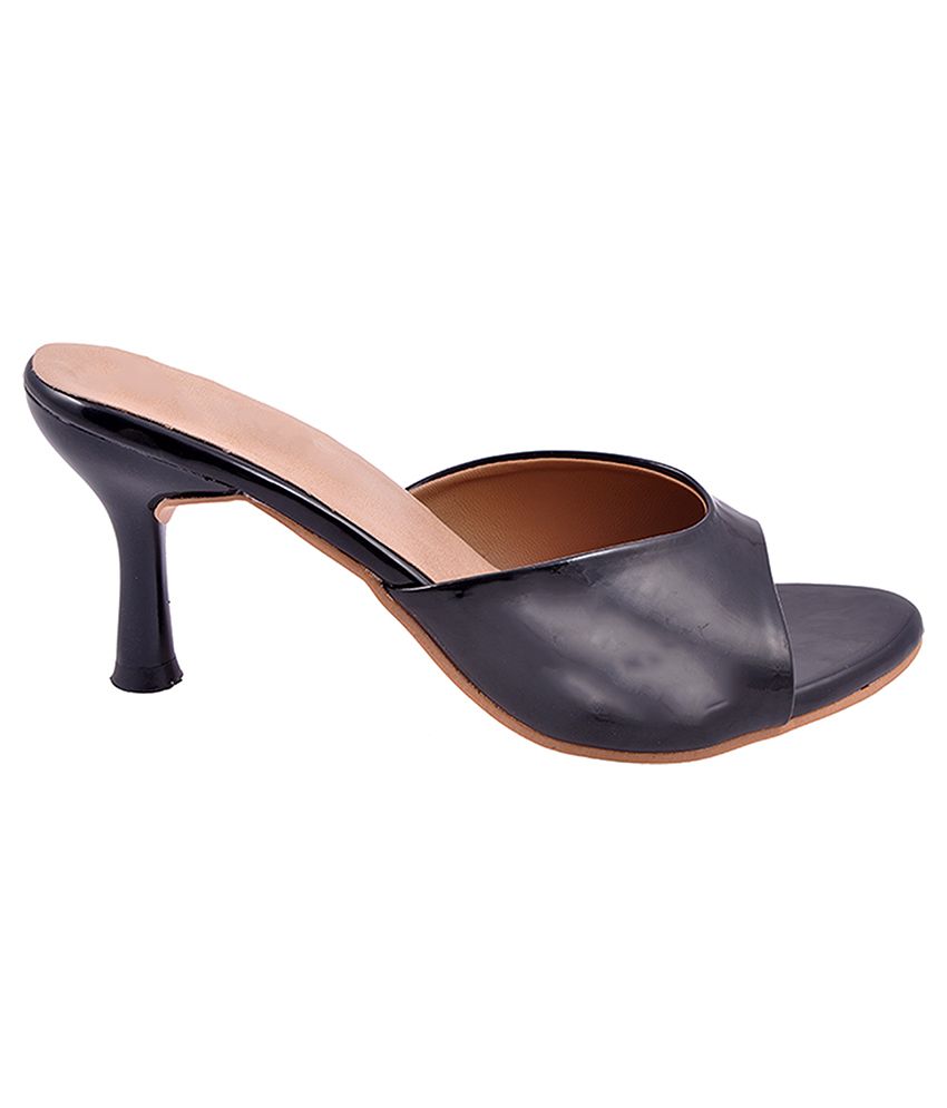 black kitten heel shoes size 4