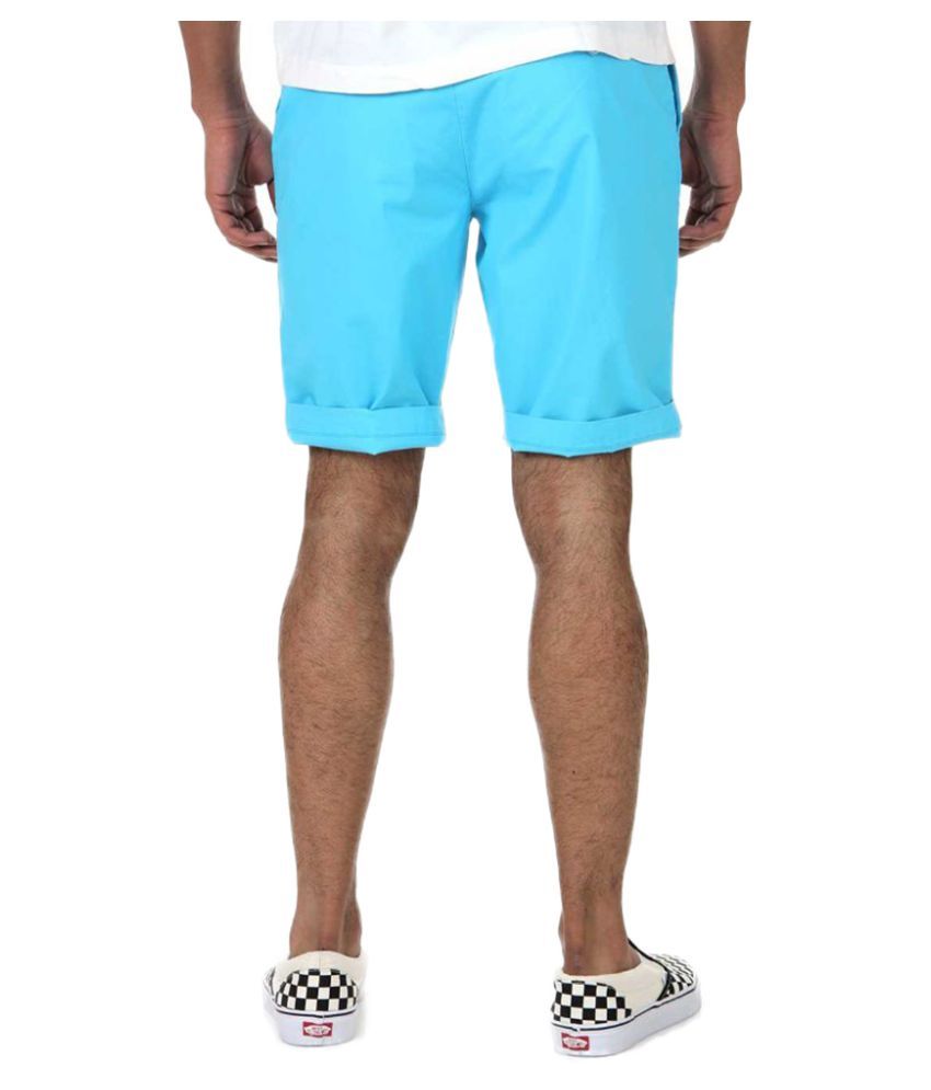 turquoise shorts outfit mens