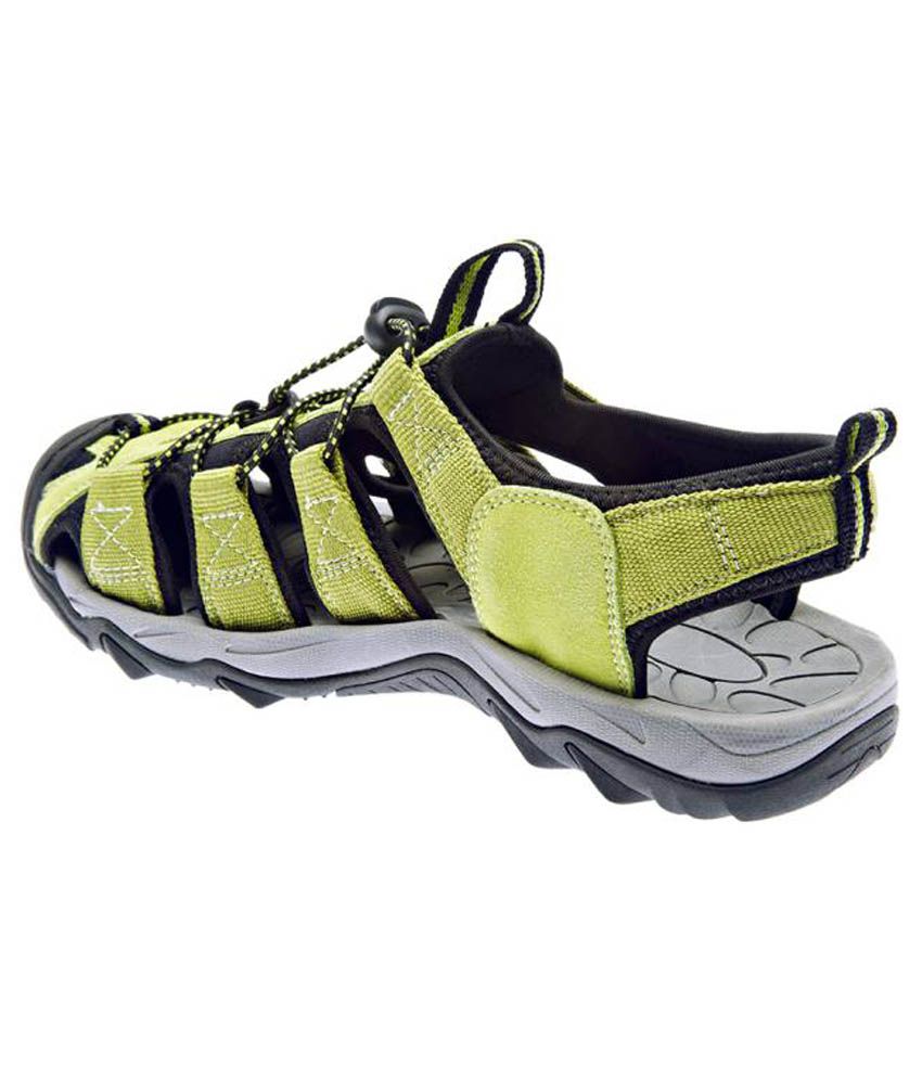 wildcraft terrafin sandals