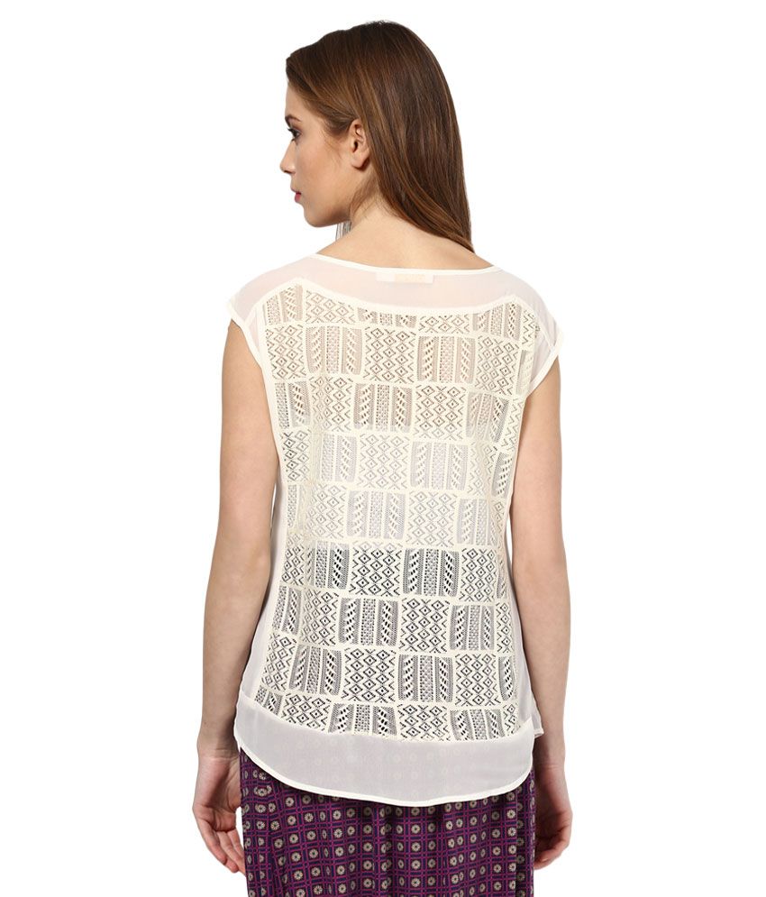 womens beige sleeveless tops