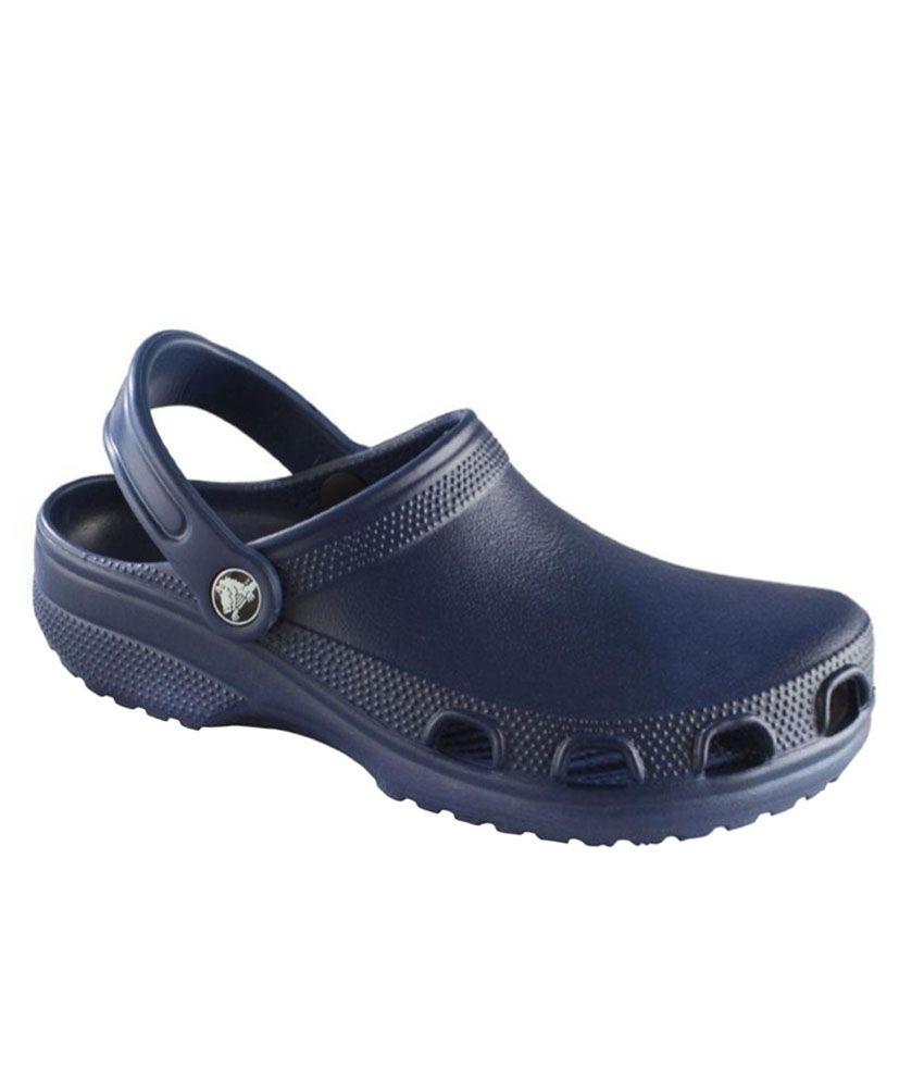 Crocs Navy Clog Shoes Price in India- Buy Crocs Navy Clog Shoes Online ...
