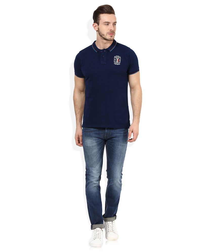 jeans with navy blue t shirt