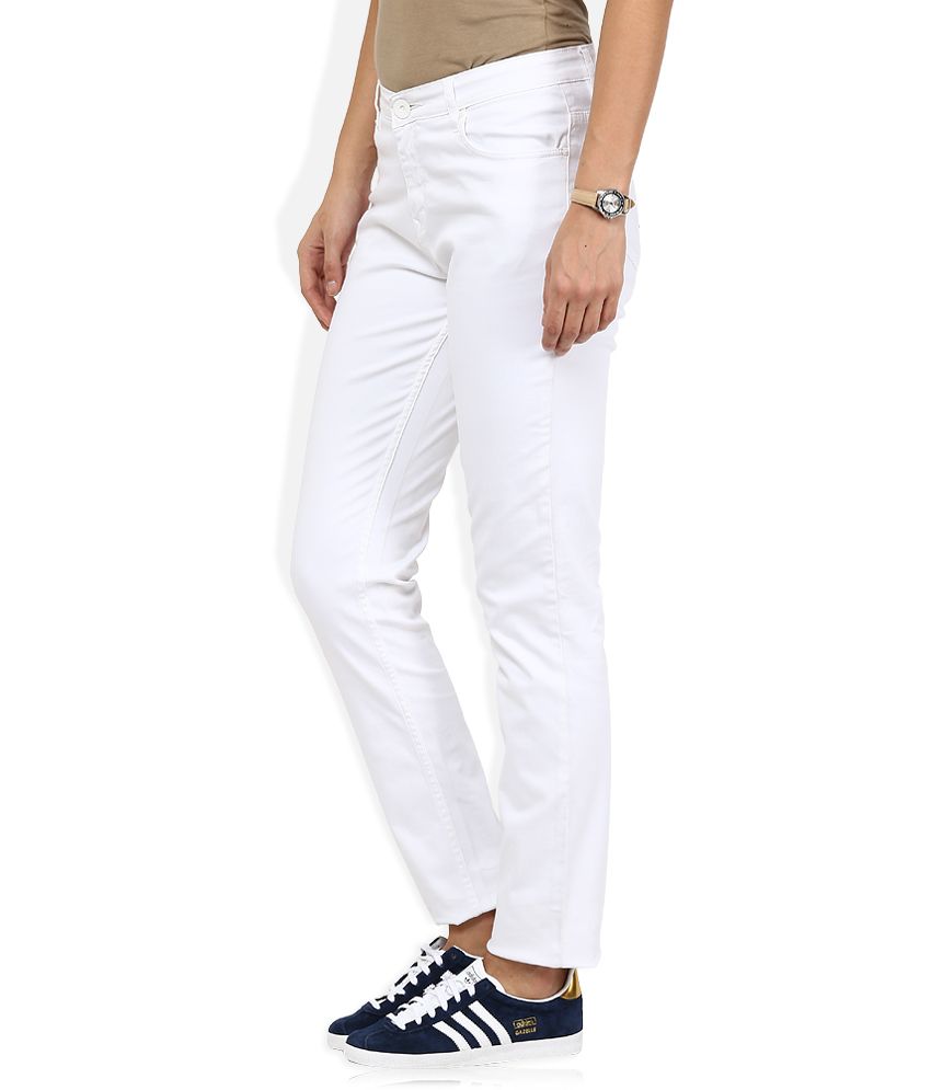 white slim fit jeans