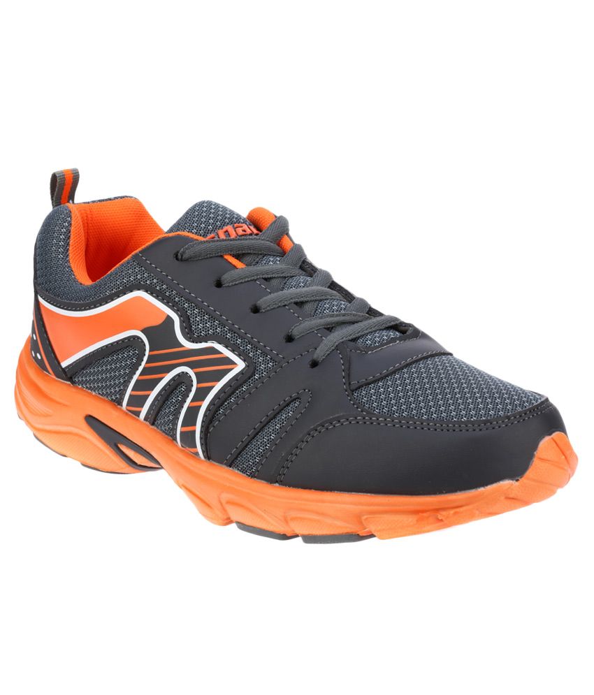 sparx sports shoes under 700