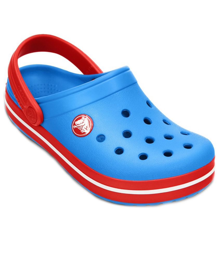 Crocs Roomy Fit Blue Clogs For Kids Price in India- Buy Crocs Roomy Fit ...