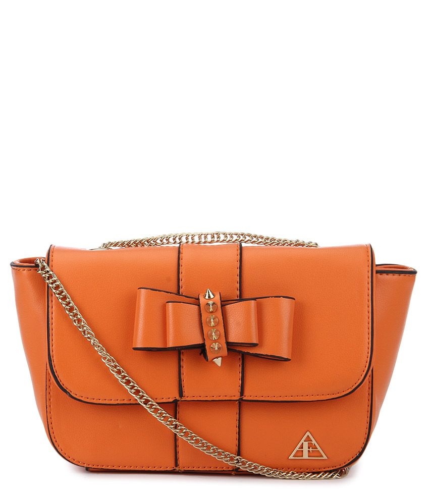 femina flaunt handbags